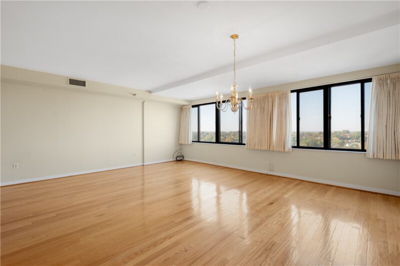 750 Washington Rd 807 — photo 5