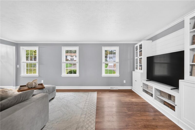 5010 Meadowridge Ln — photo 5
