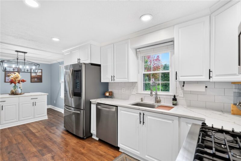 5010 Meadowridge Ln — photo 8