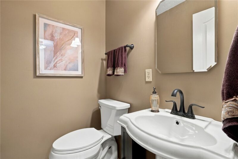 104 Liberty Ct — photo 5