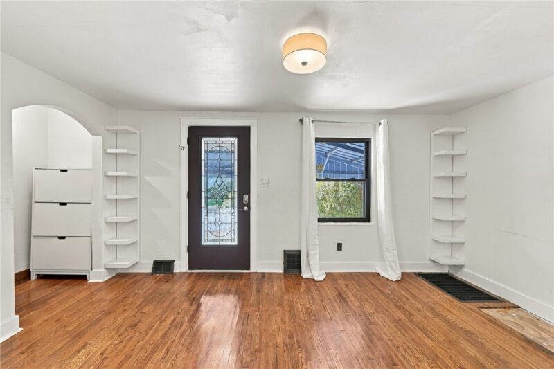 821 Gallion Ave — photo 6