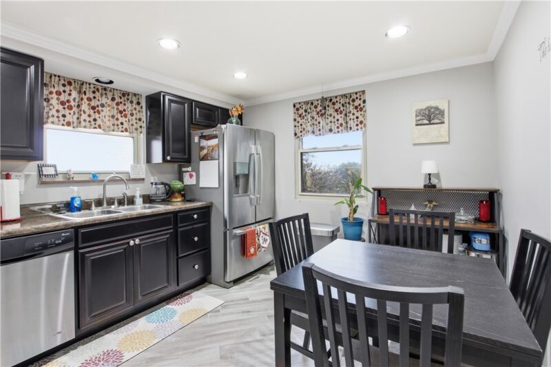 314 Bost Dr — photo 4