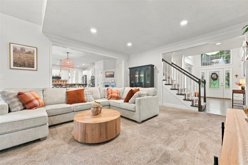 1802 Constitution Blvd — photo 5