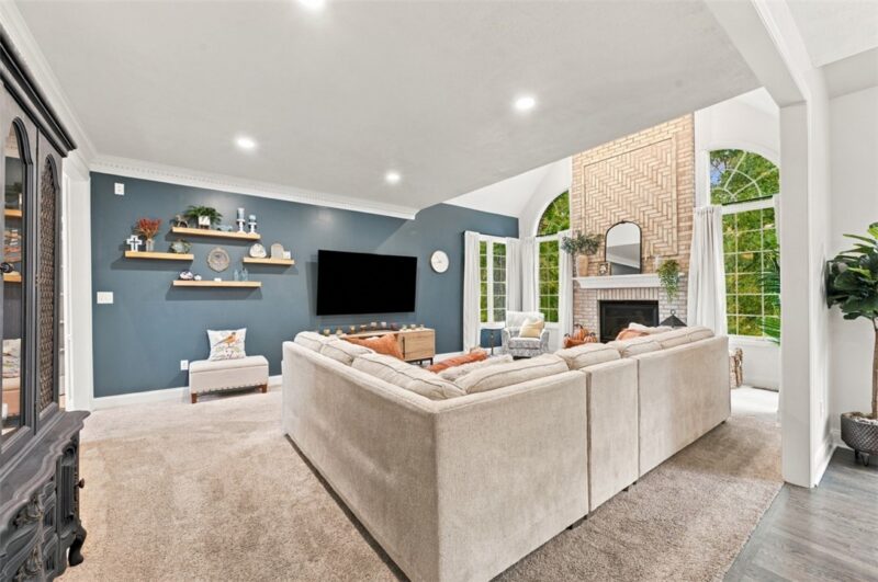 1802 Constitution Blvd — photo 6