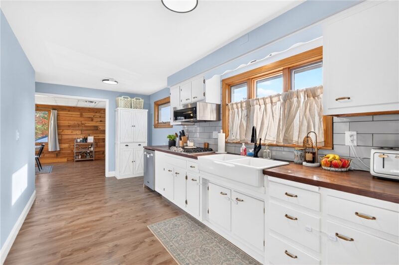 801 Gladden Rd — photo 4