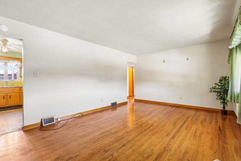 249 Alder STREET — photo 6
