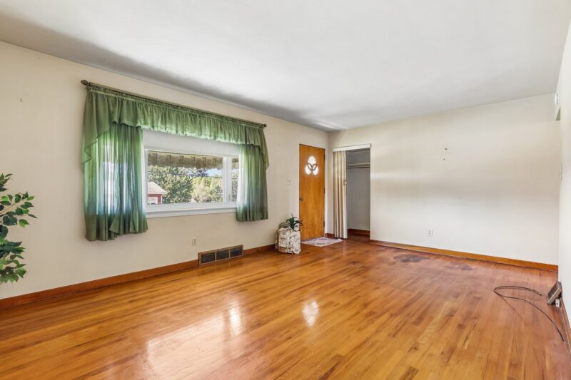 249 Alder STREET — photo 7