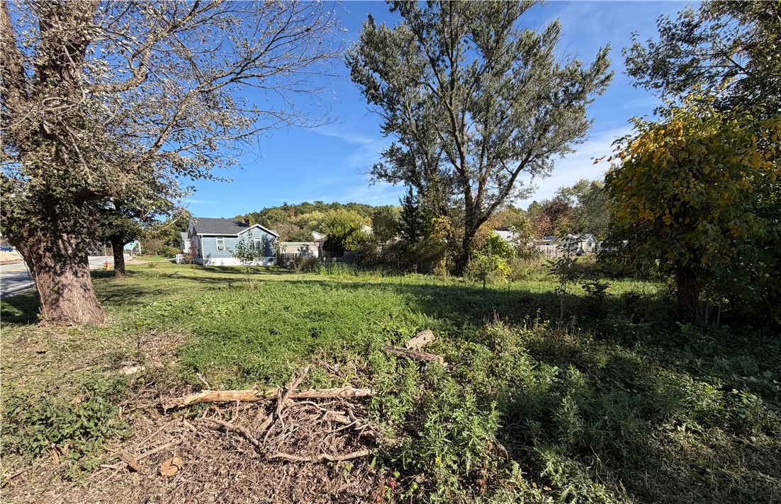 266 Oak Rd — photo 1