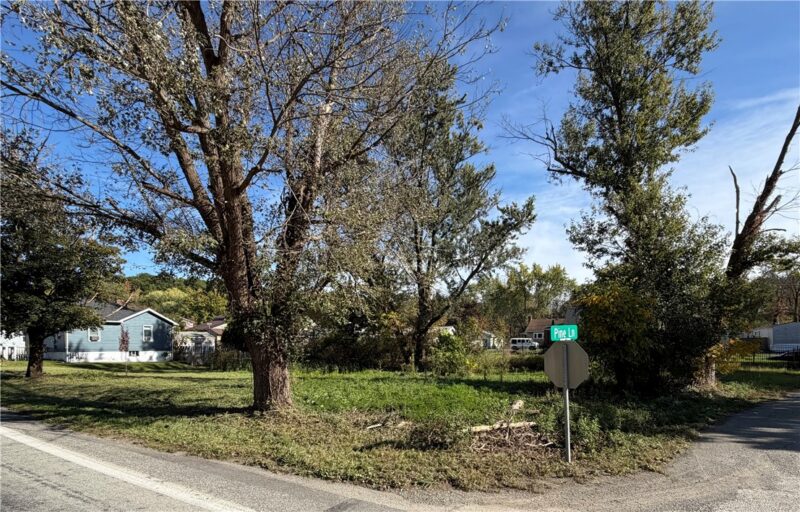 266 Oak Rd — photo 4