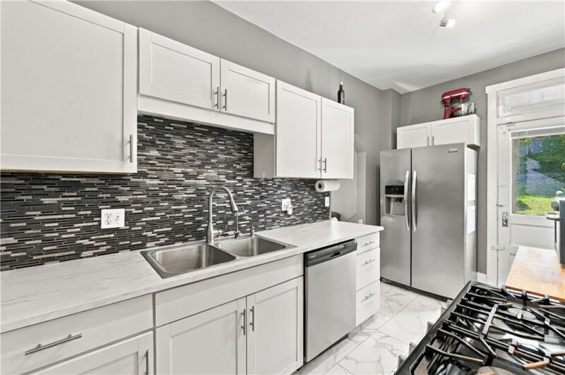 2818 Brentwood Avenue — photo 8