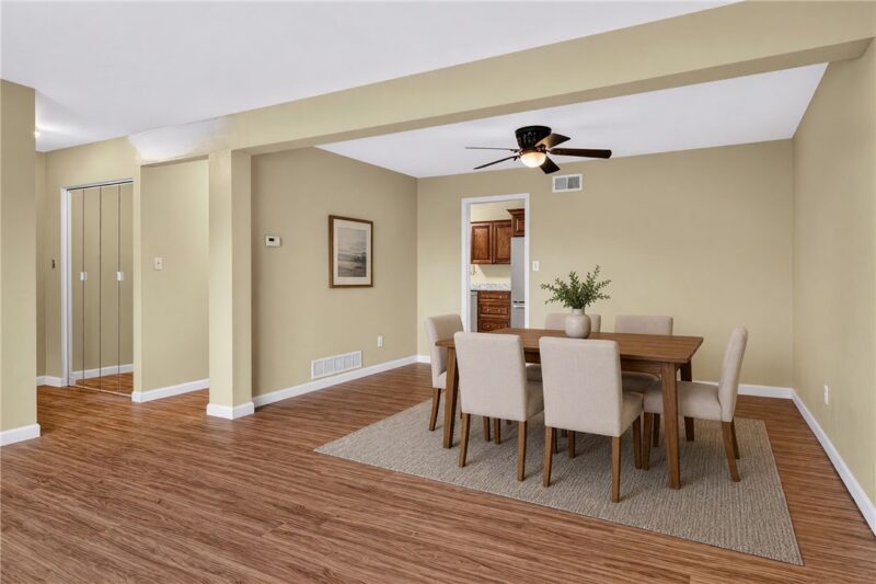 2661 Bingham Dr — photo 4