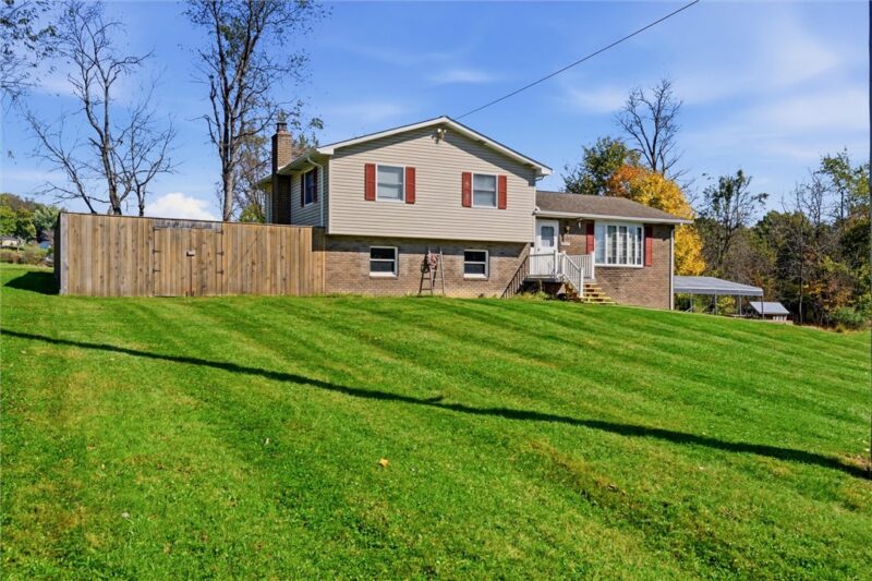 501 Scanga Dr