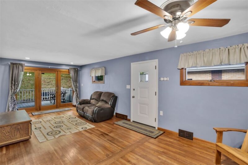 314 Noll Ave (ext) — photo 2
