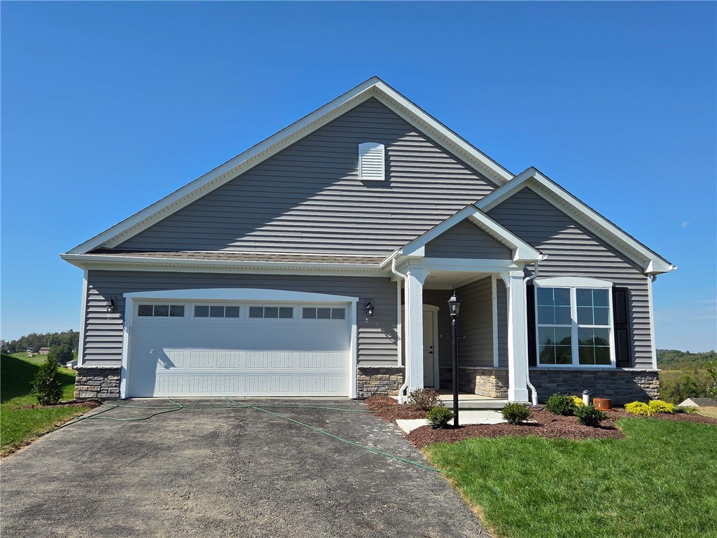 105 Rolling Hill Farm Dr — photo 1