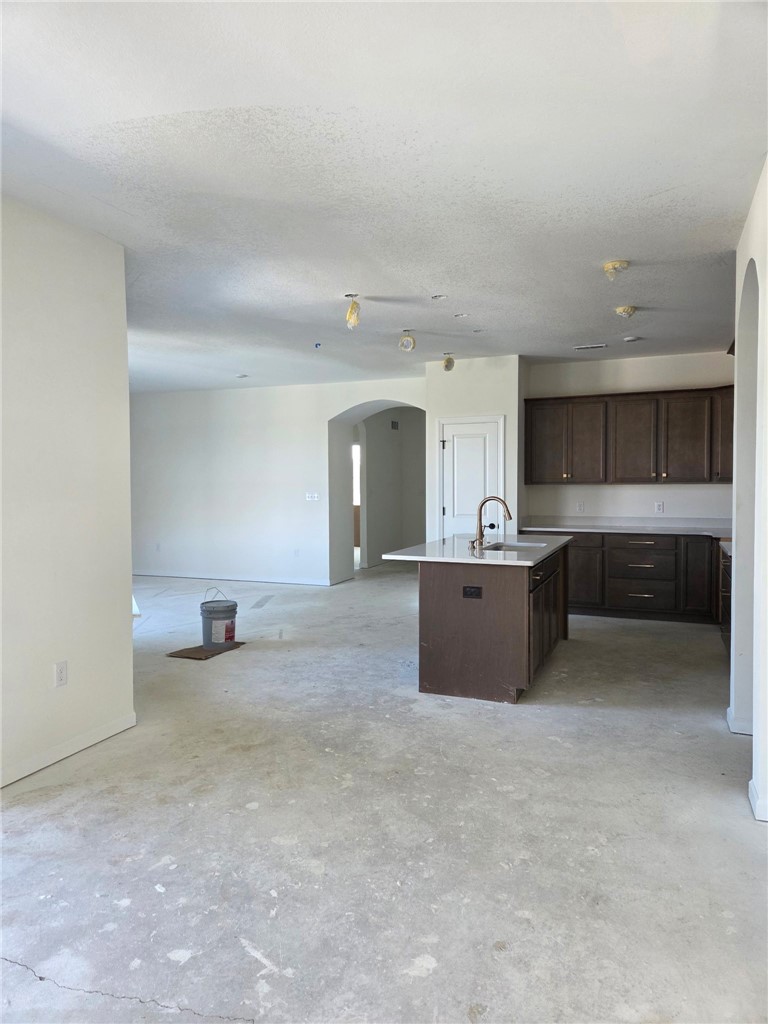 105 Rolling Hill Farm Dr — photo 8