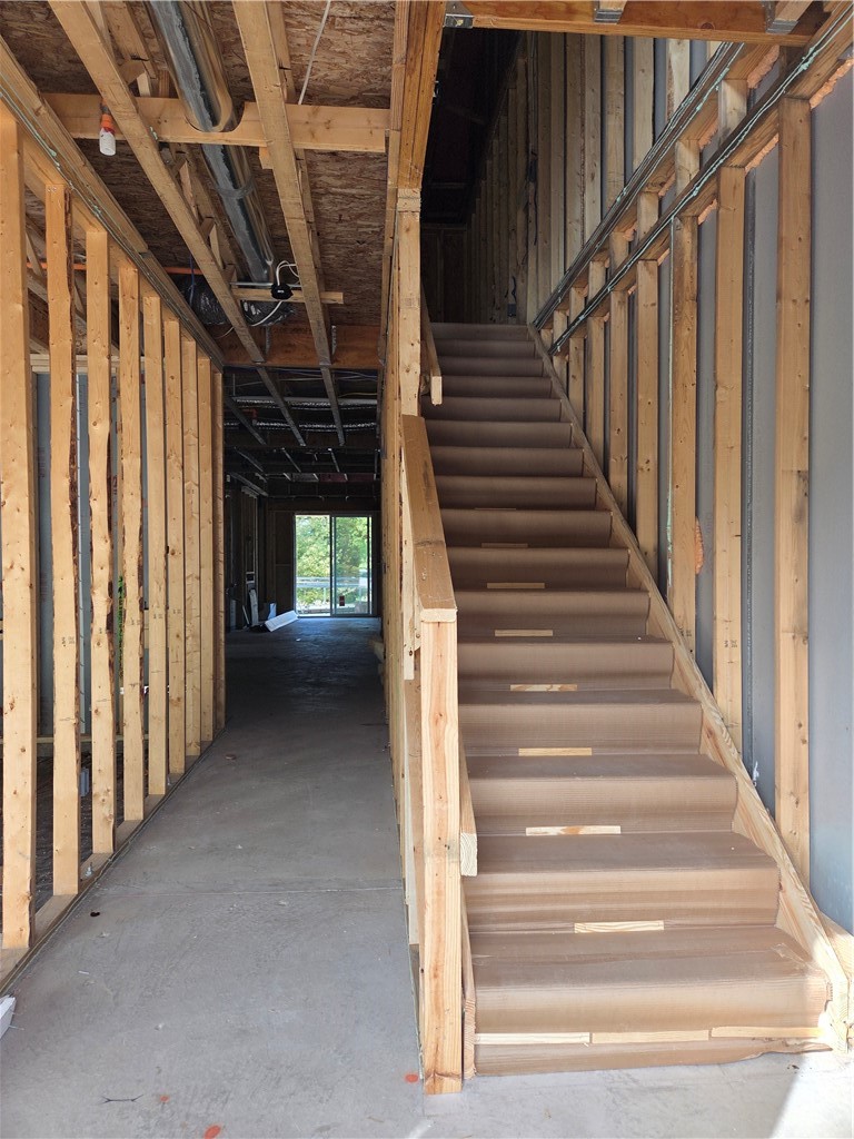 409 Millcreek Ct — photo 3