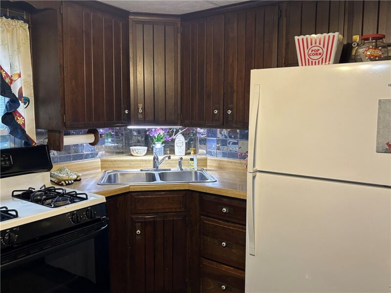 1908 Pleasantville Rd — photo 8