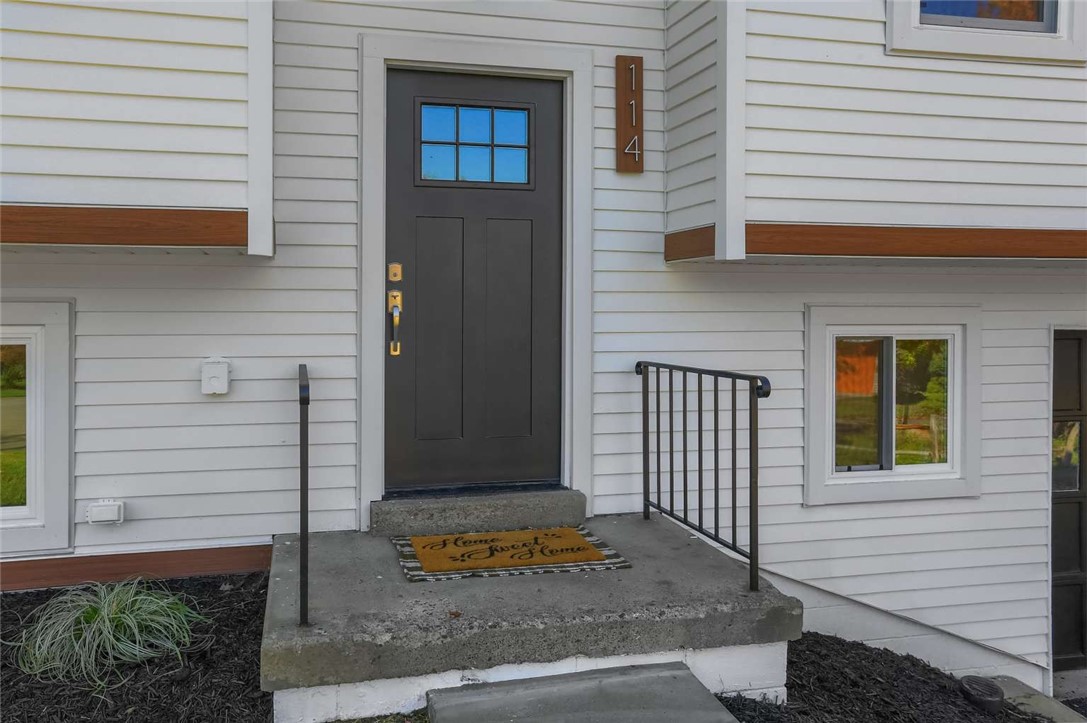 114 Opal Ct — photo 1