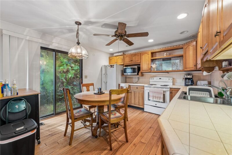 50 Hemlock Hill Rd — photo 5
