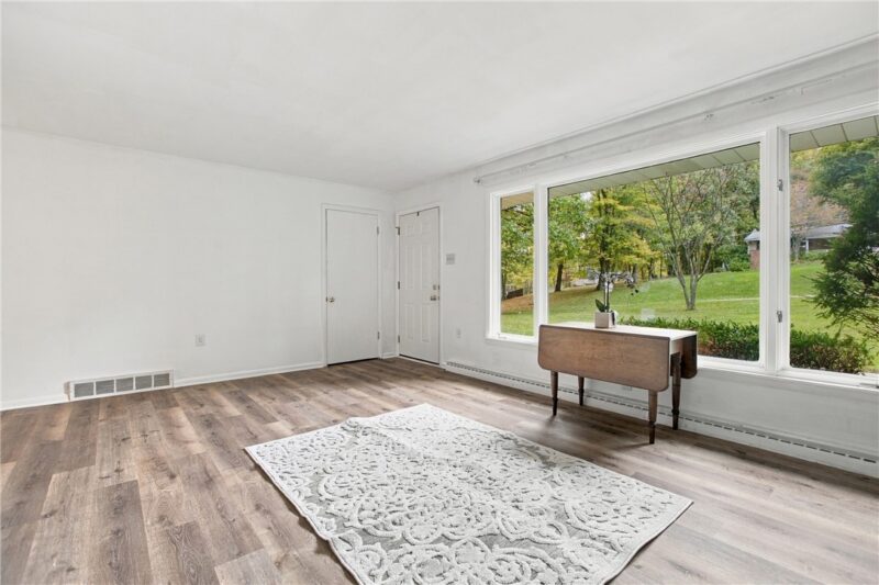 148 Carol Rose Dr — photo 4