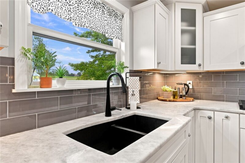 138 Rizzi Dr — photo 4