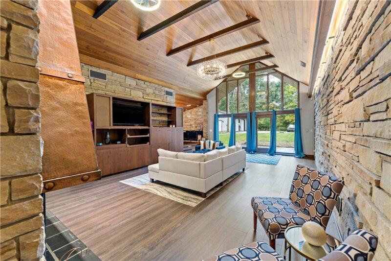 277 W Maitland Ln — photo 4