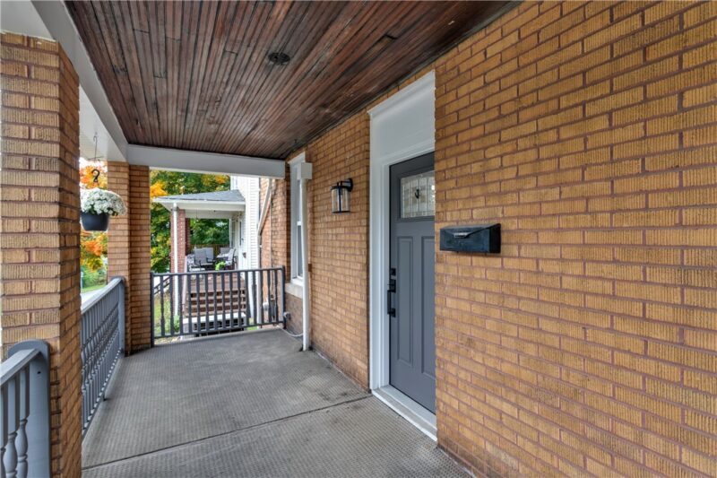 754 SIDNEY ST. — photo 4