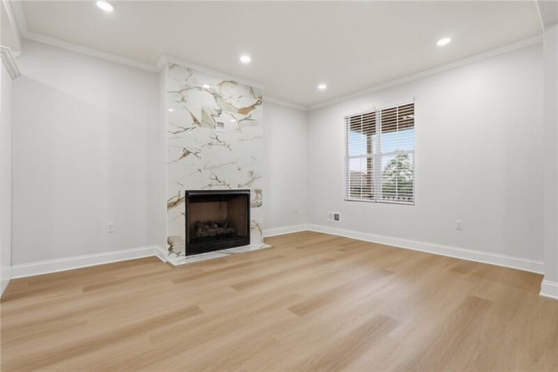 25 Ruth Street — photo 6
