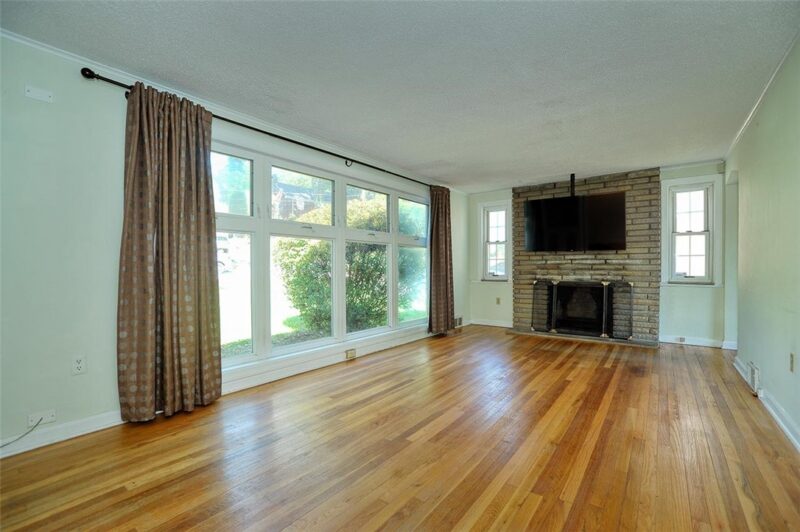 1634 Georgetown Place — photo 3