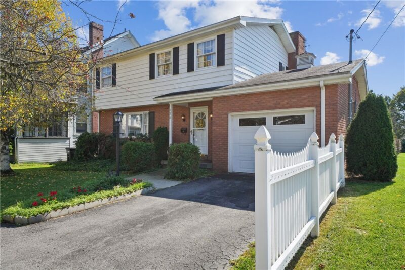 120 E Sanner St — photo 2