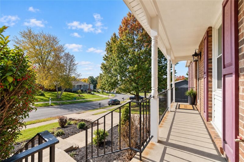 603 Meade Dr — photo 2