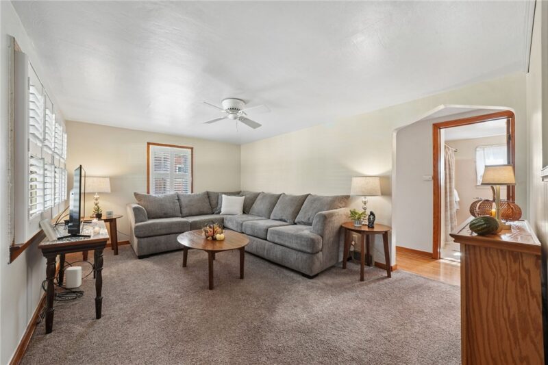 12840 Lincoln Way — photo 4