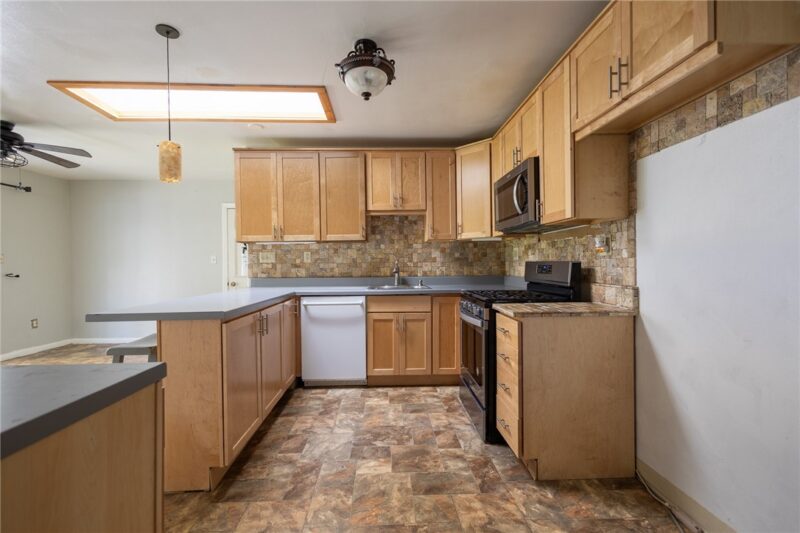 213 Hankey Farms Dr — photo 5