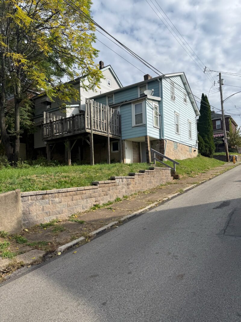 301 James STREET — photo 4