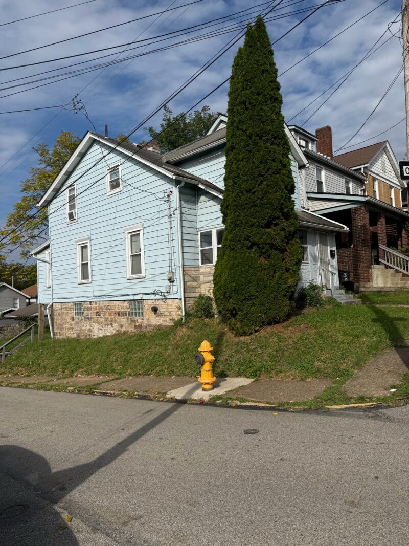 301 James STREET — photo 6