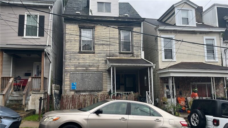1807 Davis Ave
