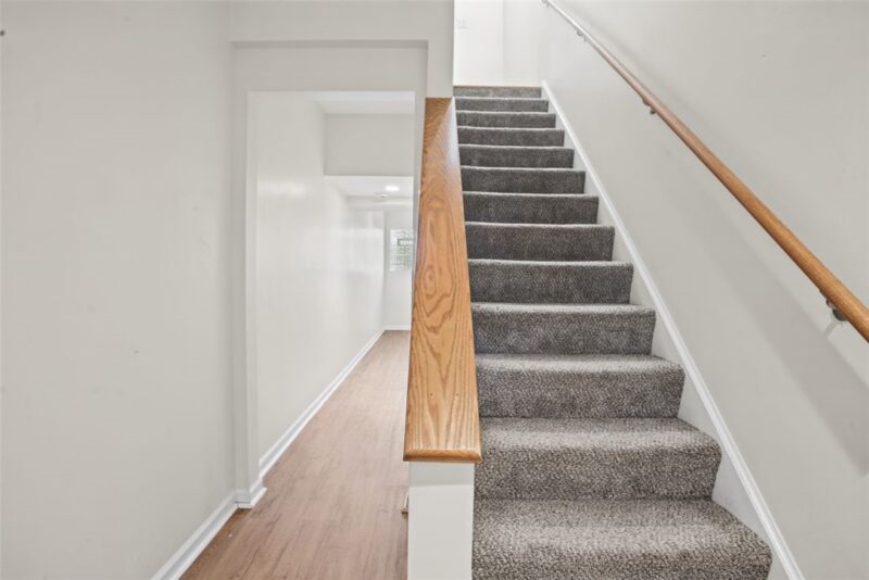 11 Graham Place — photo 2