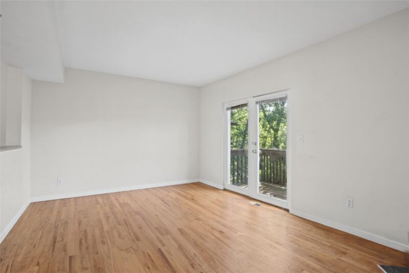 11 Graham Place — photo 6