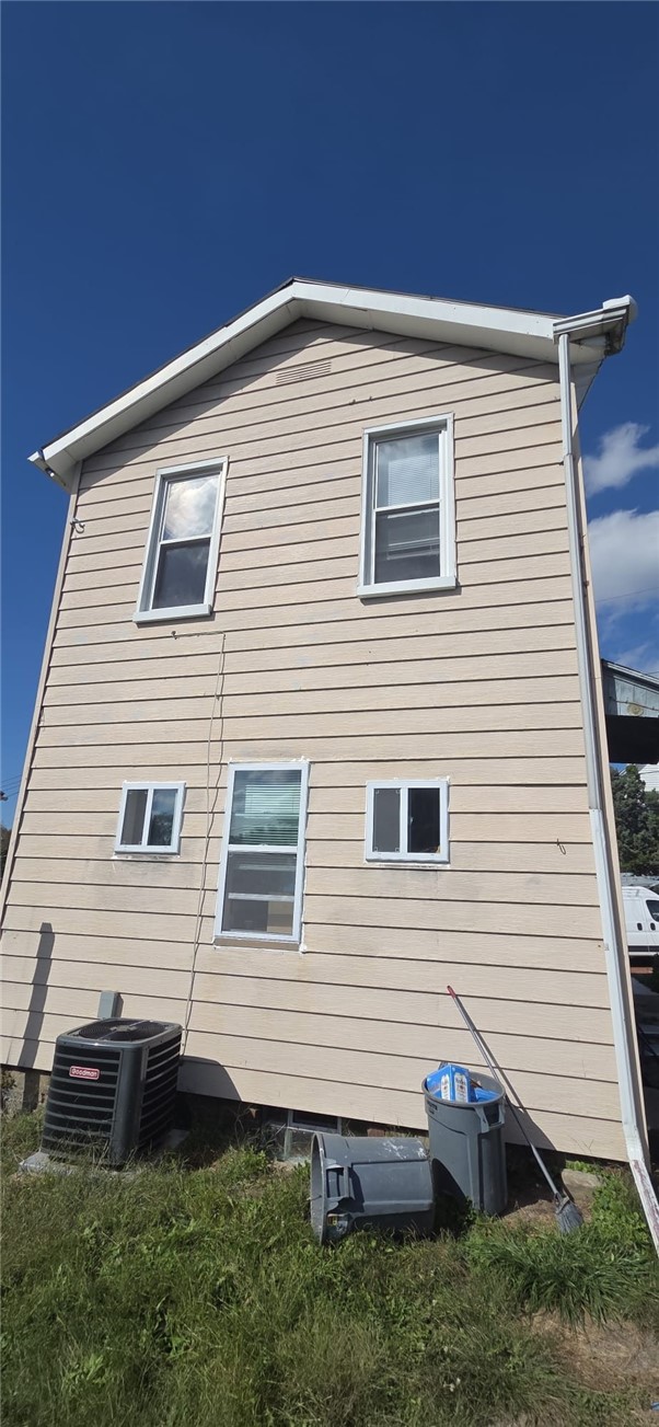 3432 Gleason St — photo 2