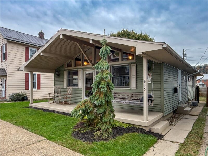 635 Hawthorne Ave — photo 3
