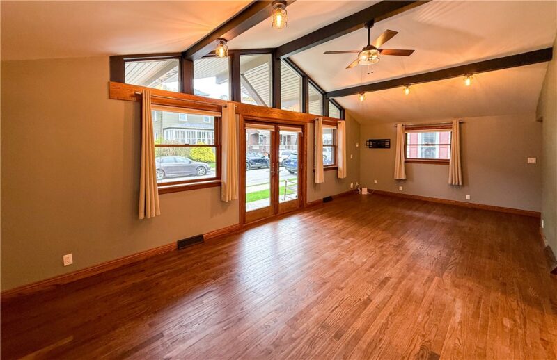 635 Hawthorne Ave — photo 5
