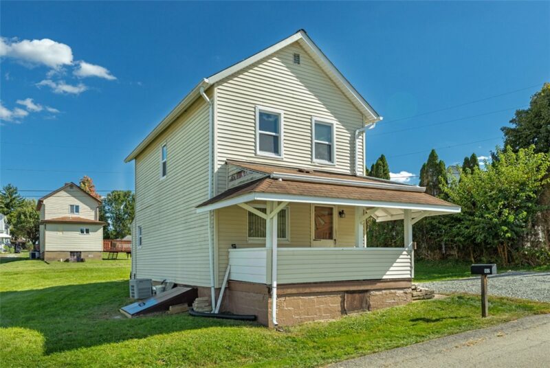 102 Duncan Street — photo 5