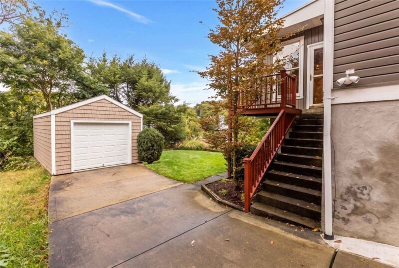 7 Stanwood St. — photo 2