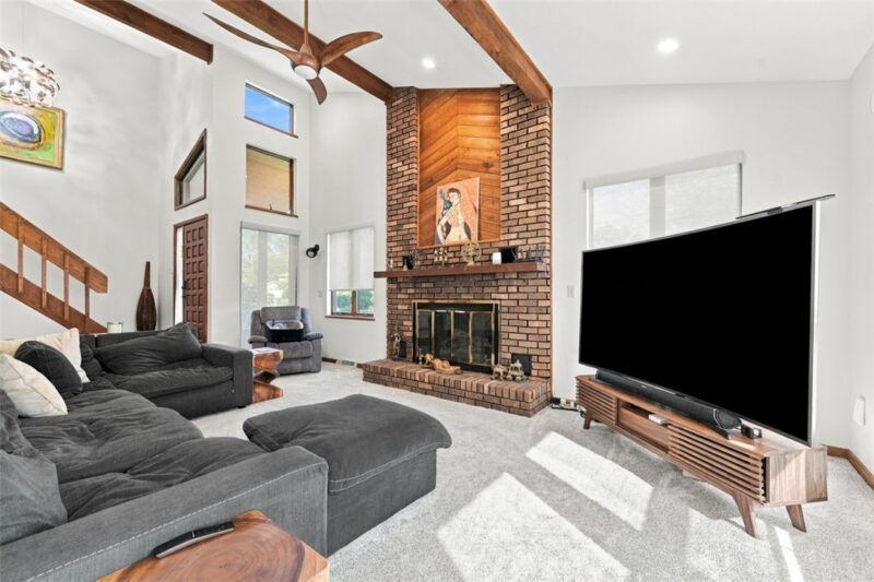 1601 Mountainview Dr — photo 7