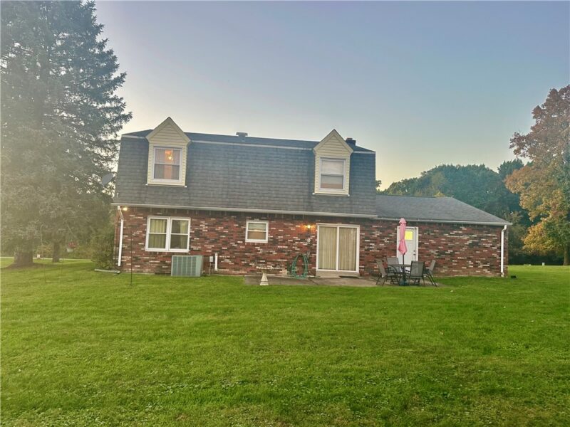 110 Lauffer Lane — photo 3
