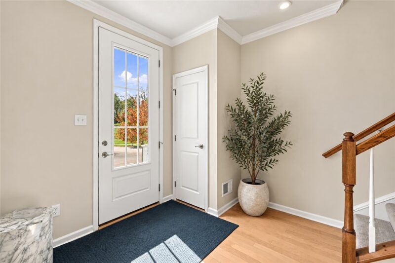 1003 Mohawk Lane — photo 4