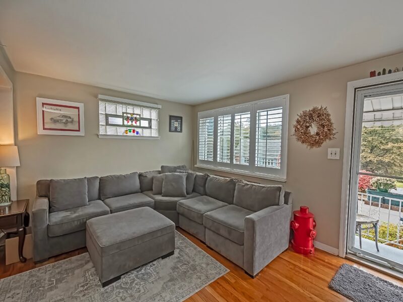 519 Nordeen DRIVE — photo 8