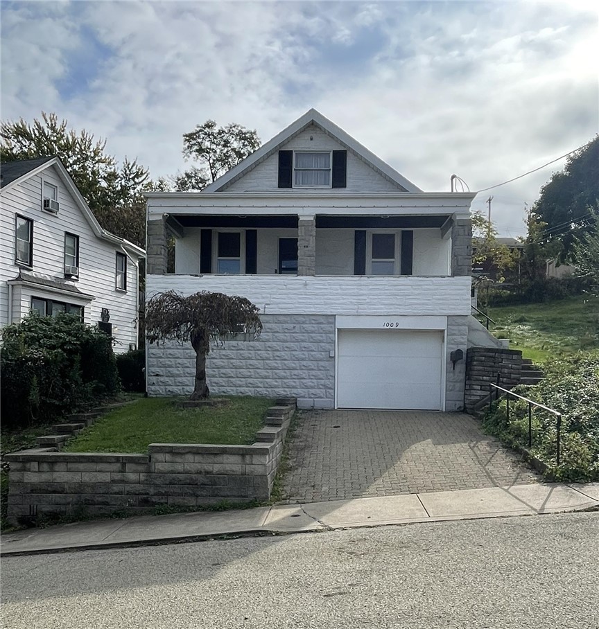 1009 4th St — photo 1