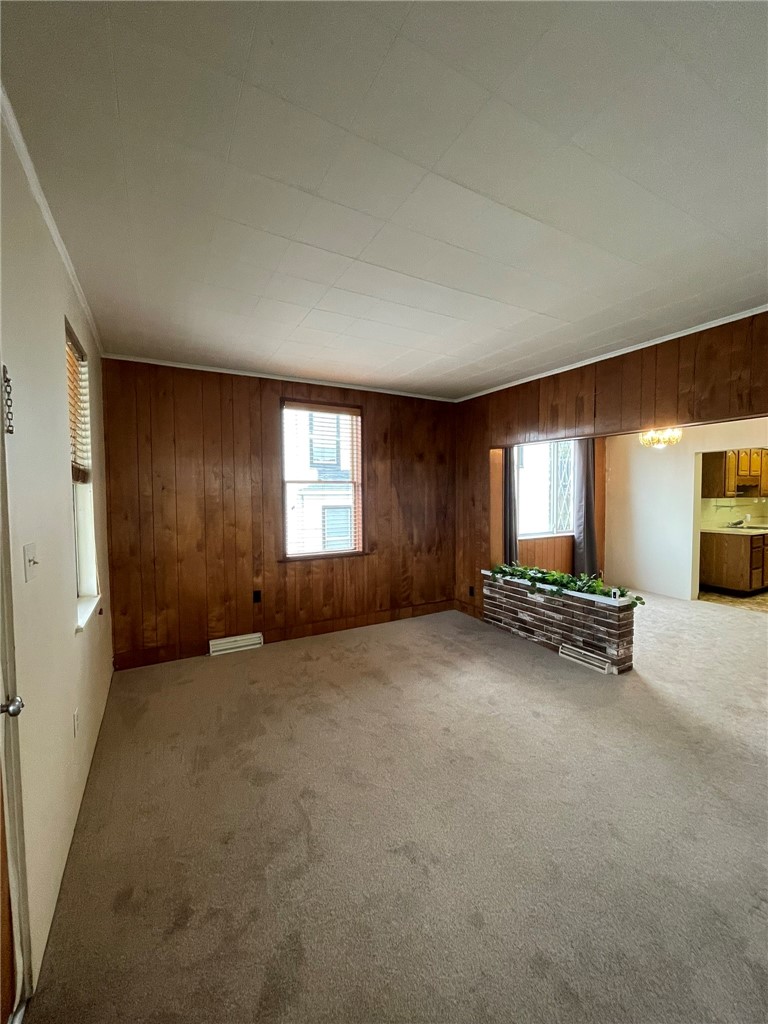 1009 4th St — photo 3