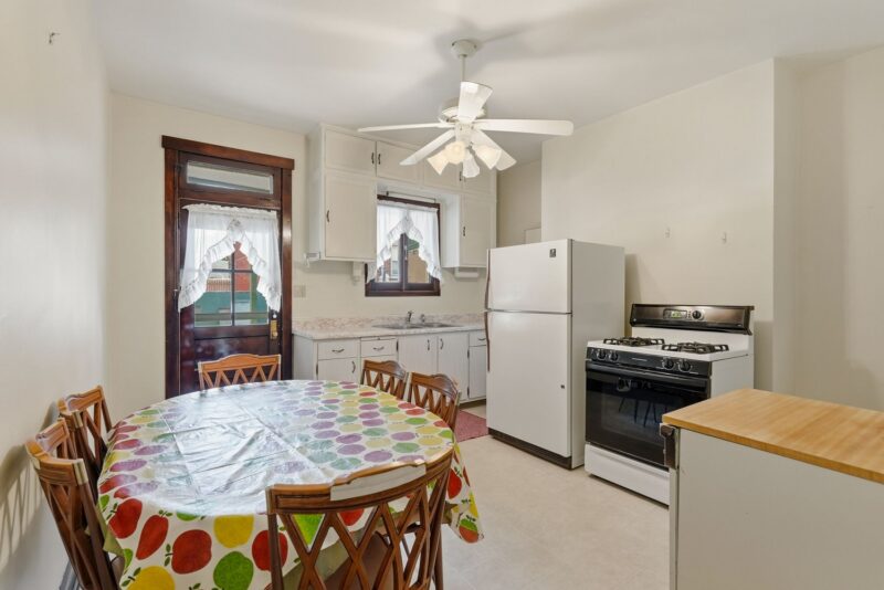 4122 Willow Street — photo 4